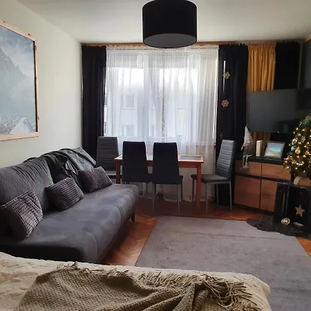 Izba W Centrum * 扎科帕内